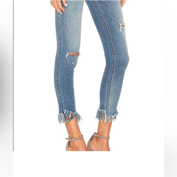 ❤️Host Pick❤️ Free People Great Heights Frayed Jeans - Picture 8 of 8
